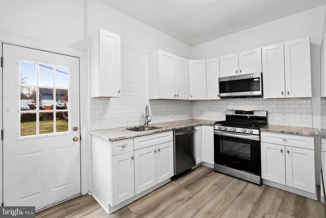 Photo - 508 Station Ave