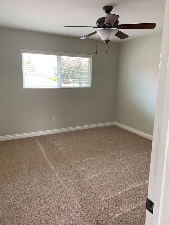 Photo - $2,450 - 1 Bed / 1 Bath Charming Condo in Hillcrest Unit 18