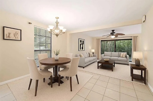 Photo - 911 SW 57 Terrace