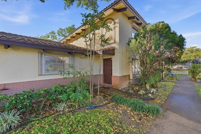 Photo - 8811 NW 28th Dr Unit 12