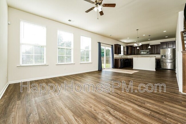 Photo - 514 Adalina Dr