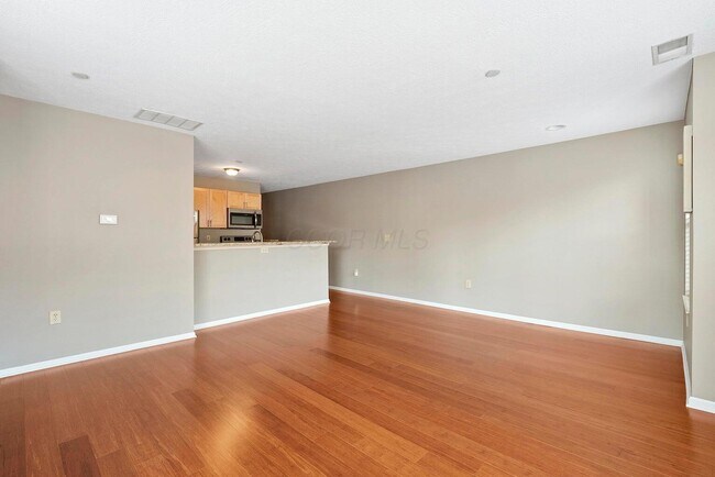 Photo - 35 Buttles Ave Unidad A