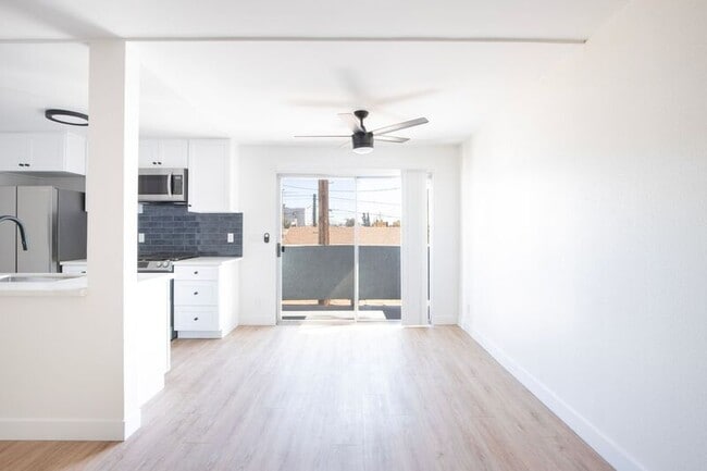 Photo - 5740 Camellia Ave Unit 103