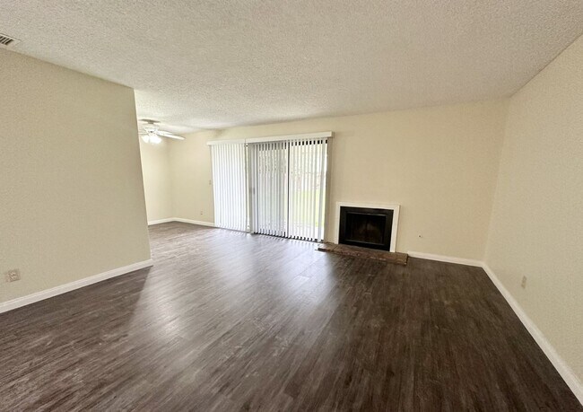 Photo - RV T 9927-9929 Barclay Unidad 9929