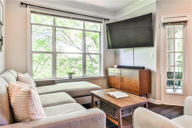 Photo - 955 Juniper St NE Unit 4332