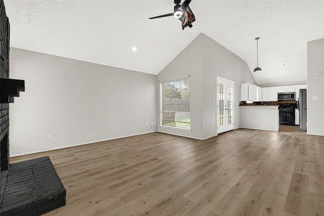 Photo - 6507 New World Dr