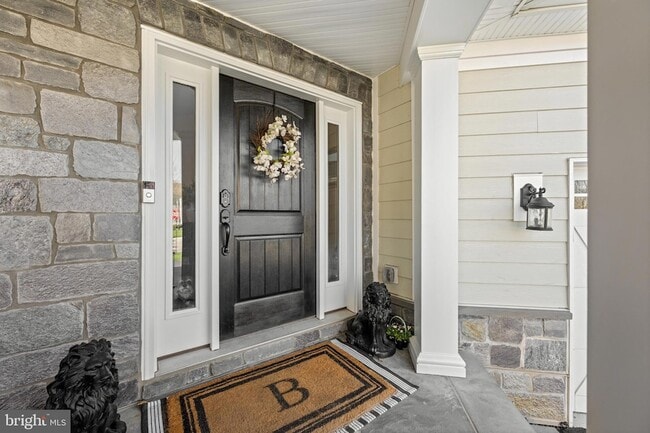 Photo - 407 Berlo Ln