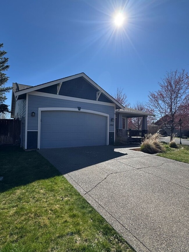 Photo - Rare Wheaton Ct Availability