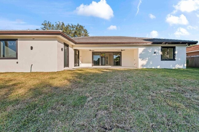 Building Photo - Northwest 42nd Avenue, Coconut Creek, FL 33066 - 4 BR 4 BA single-family home