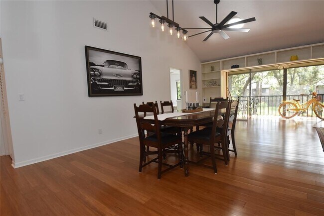 Photo - 1608 Bayhouse Point Dr Unidad 401