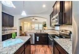 Photo - 18416 Friendship Hill Dr