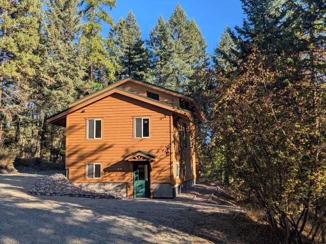 Photo - 286 Antler Rdg Rd