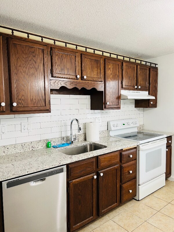 Photo - 12 Cutter St Unidad 2