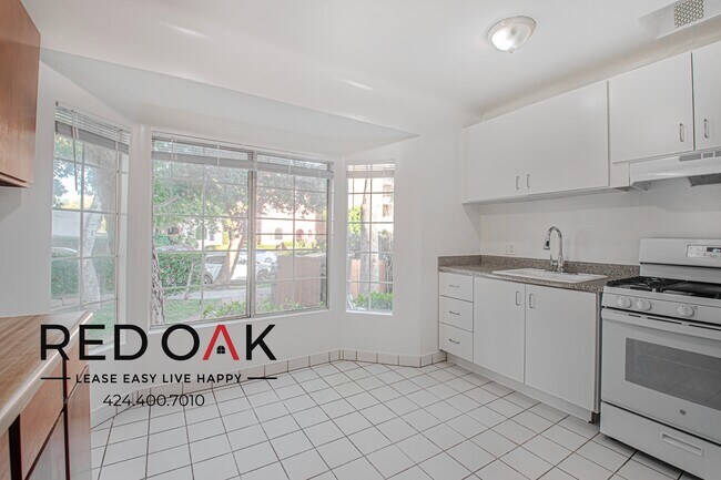 Photo - 723 S Mansfield-204 Unit 204