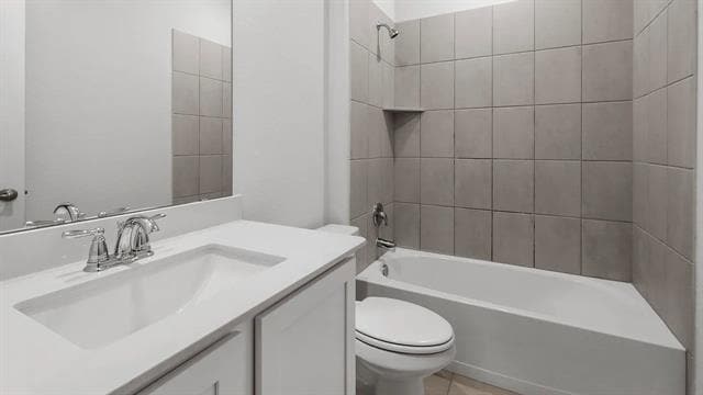 Photo - 2004 Foggy Wds Ln