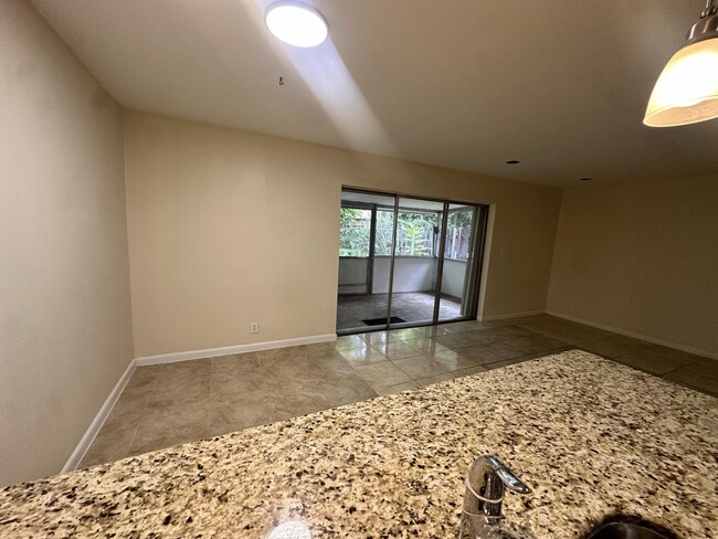 Photo - 5614 Blueberry Ct