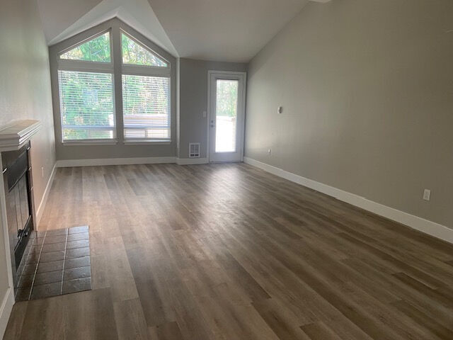 Sala de estar - Redmond Park Apts