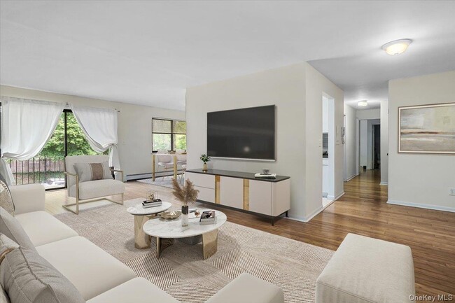 Building Photo - 555 Central Park Ave Unit 348