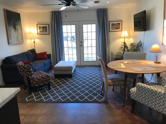 Photo - 805 Terrell Hill Dr