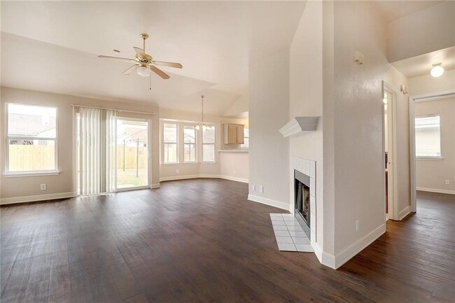 Photo - 202 Quail Cir
