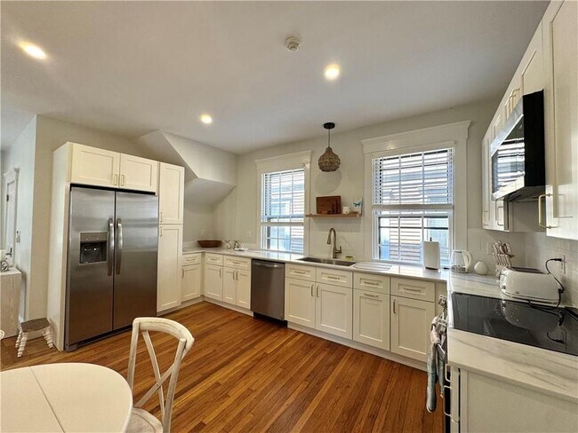 Photo - 19 Walnut St Unit 1