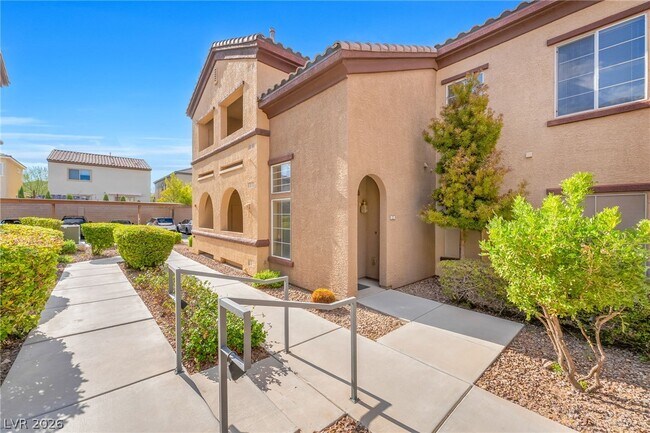 7660 W Eldorado Ln Unit 222