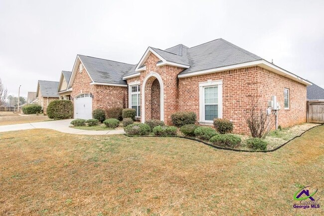 Photo - 103 Rushmore Pl