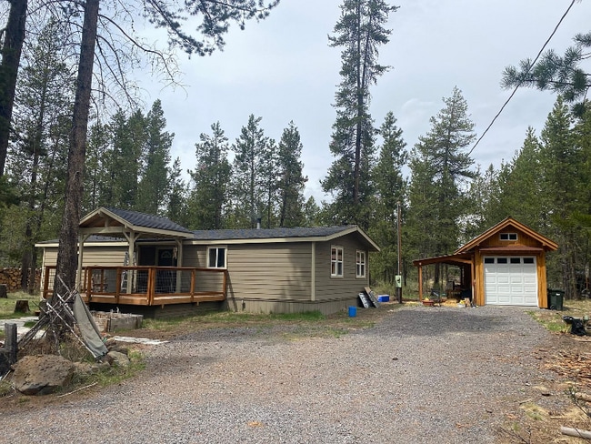 Photo - 16696 Gross Dr House