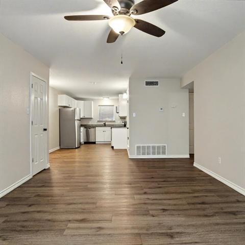 Building Photo - 225 Bryan St Unit 6