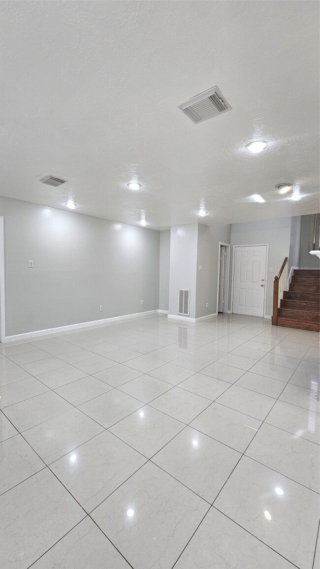 Photo - 8435 Battleoak Dr