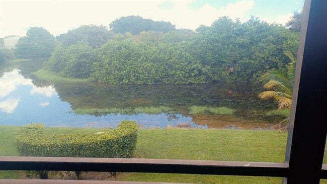 Photo - 6301 N University Dr Unit 212