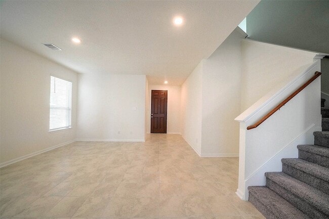 Photo - 20811 Sheffield Pk Dr