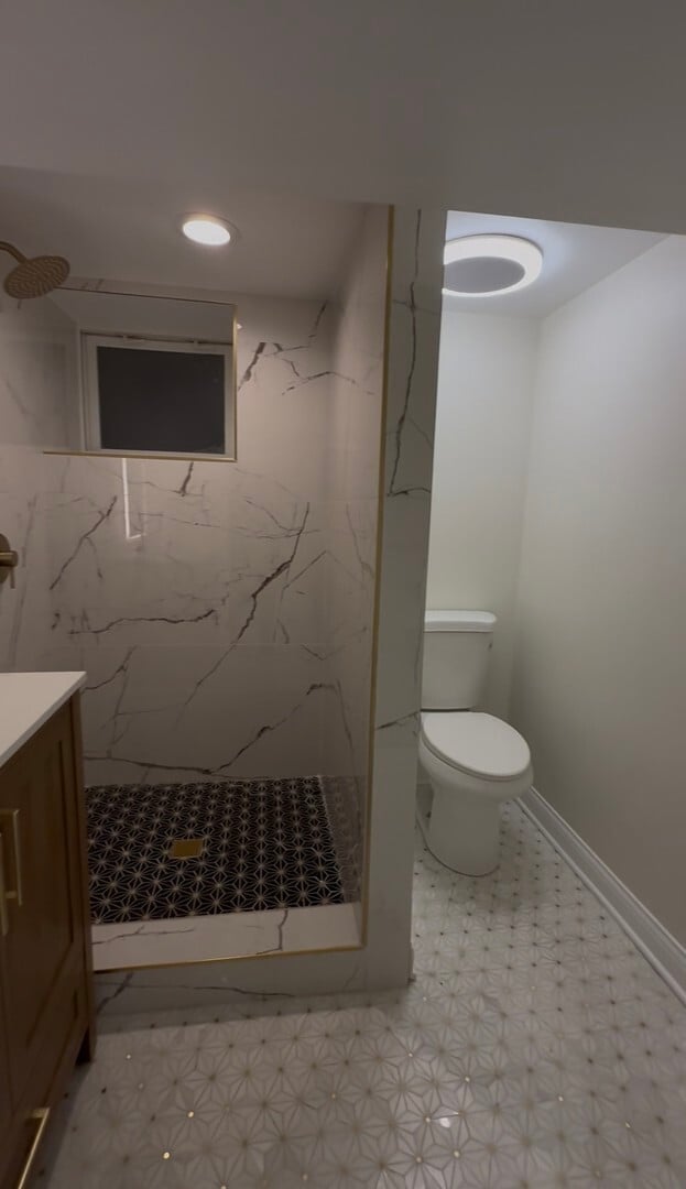 Photo - 3811 W 61st St