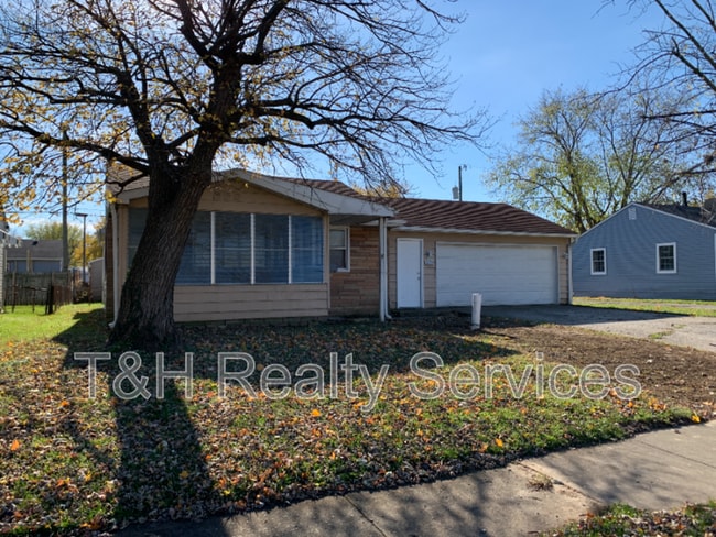 Photo - 1819 Knox St