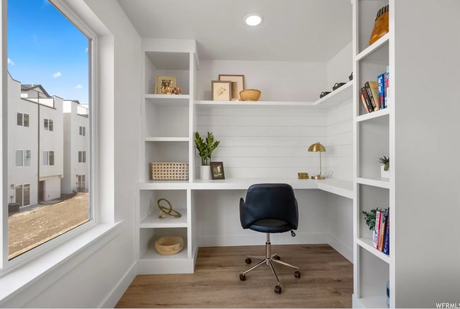 Photo - Beautiful Townhome 4 bd & 3.5 bath in American Fork