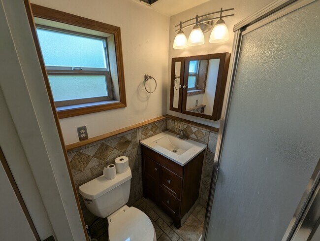Photo - 624 NW 11th St Unit 2