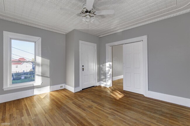 Photo - 3 br, 1 bath Triplex - 190 Blodget Street 2