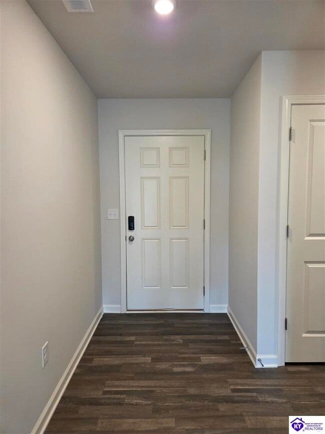 Photo - 132 Elegance Wy