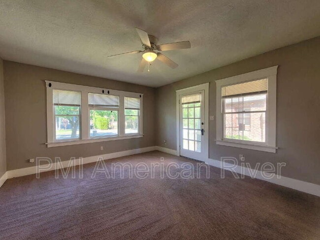 Photo - 1928 El Monte Ave