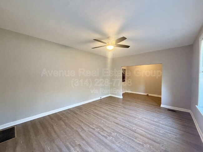 6017 Kingsbury Ave Unit 1f