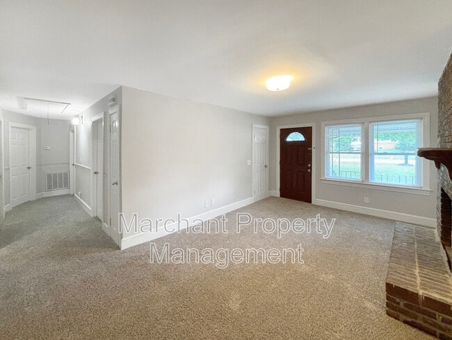 Photo - 22 Brownwood Dr
