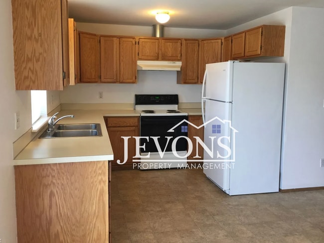 Building Photo - 1819 S 12th Ave Unit 2