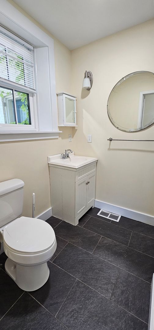 Photo - 33 Pine St Unit Apt. 1