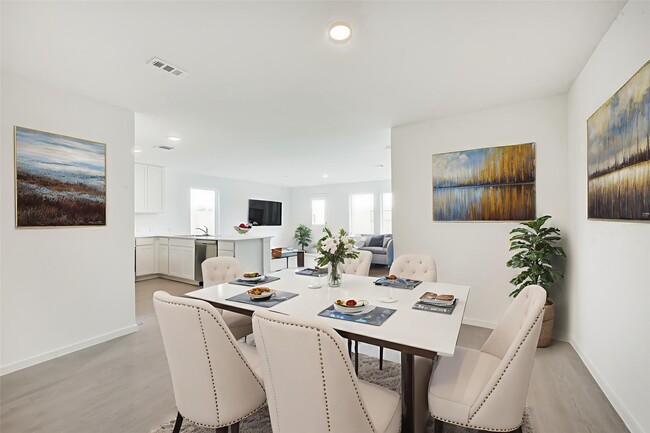 Photo - 710 Zuppino Ln