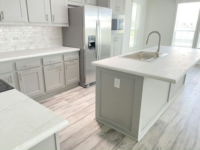 Photo - 7300 20th St