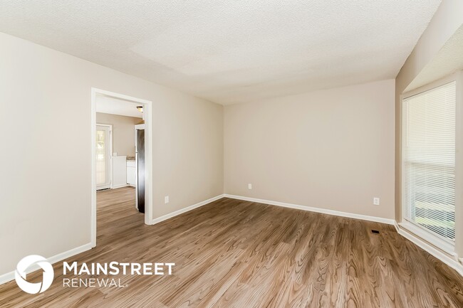 Photo - 6569 Telia Dr