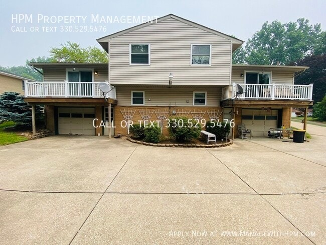 Photo - 1827 Thackeray Ave NW