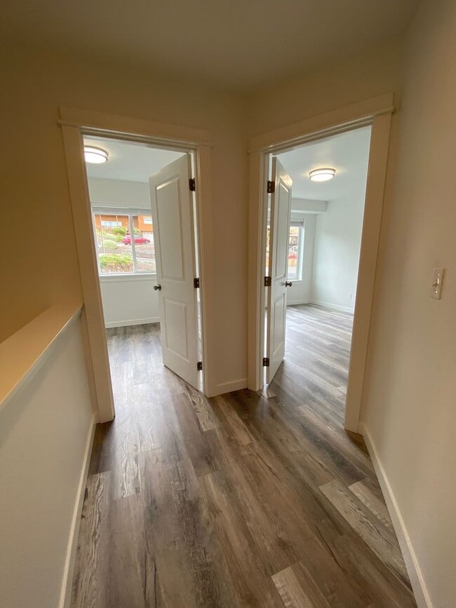 Photo - 2619 E 14th St Unidad B