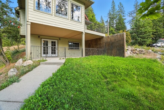 Photo - 23732 N Lakeview Blvd