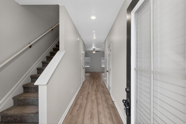 Photo - 7151 Chara Ln